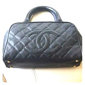 CHANEL BLACK CAVIAR LEATHER LARGE BOSTON BOWL TOTE